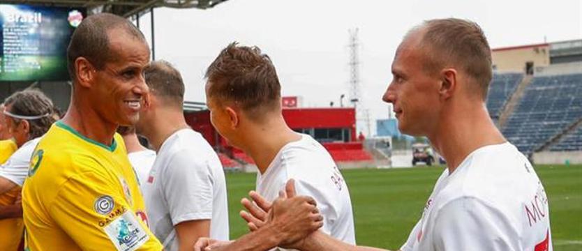 Piłka nożna. Portowcy przeciwko mistrzom świata