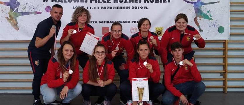 Piłka nożna. Srebrna Korona