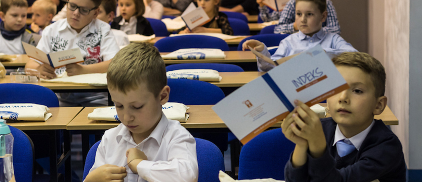Dziecięcy Uniwersytet Humanistyczny. Najmłodsi z indeksami