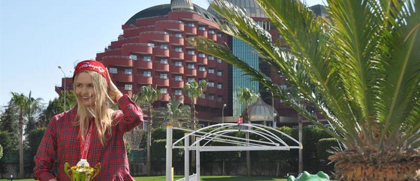 Warcaby. Z Antalyi do Curacao