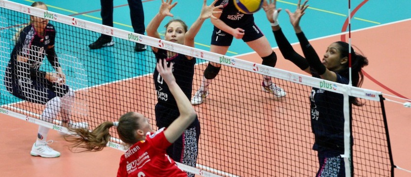 Siatkówka. Sparring Chemika