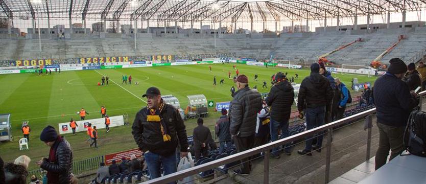 Piłka nożna. Stadiony powstały, a frekwencja bez zmian