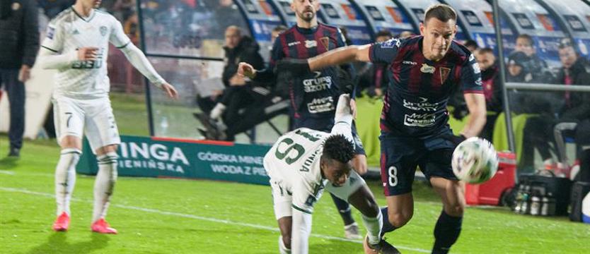 Piłka nożna. W Czechach pieniądze 10 razy mniejsze