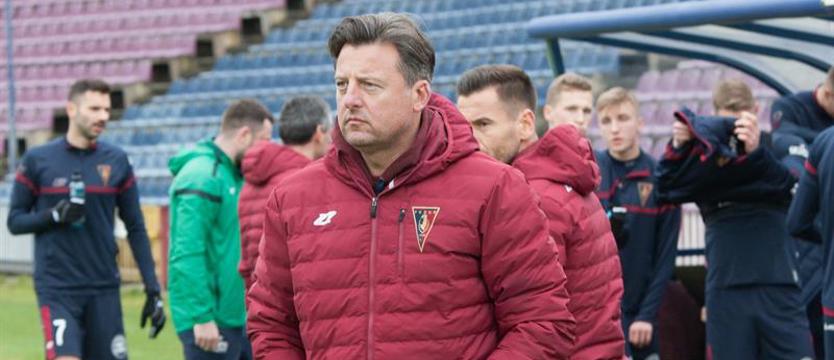 Piłka nożna. Runjaic wyprzedzony przez Hajdasa