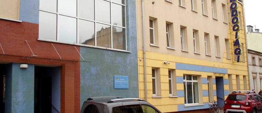 Spółka ogłasza abolicję i kontrole