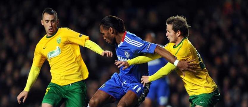 Piłka nożna. Koronawirus zaczyna zbierać plony