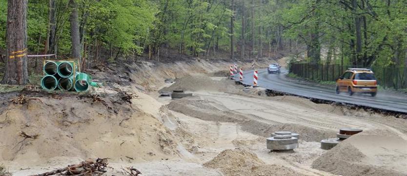 Węzeł Głębokie – apel do pieszych!