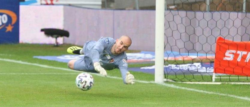 Piłka nożna. Kibice nie pomogli, Pogoń przegrała