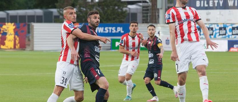 Piłka nożna. Pogoń bez argumentów