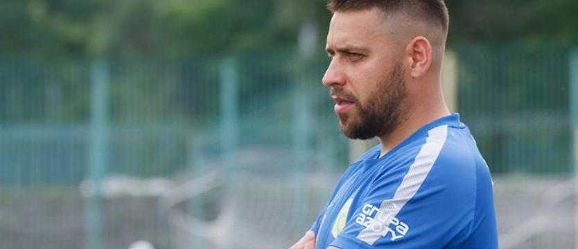 Piłka nożna. Chemik bez trenera