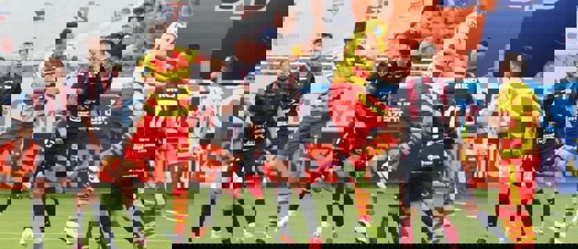 Piłka nożna. Wygrana blisko i daleko