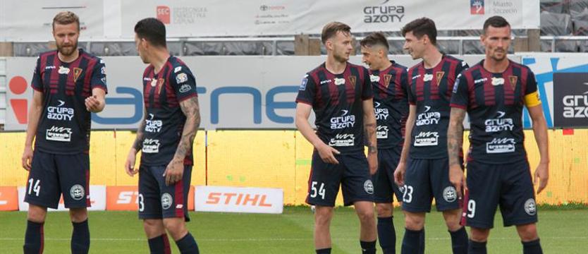 Piłka nożna. Dekada bez emocji i sukcesów