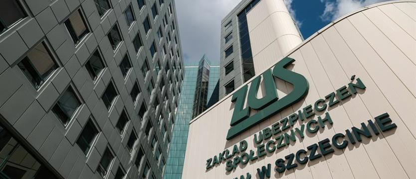 ZUS nieczynny w piątek. Pracownicy na wolnym za święto