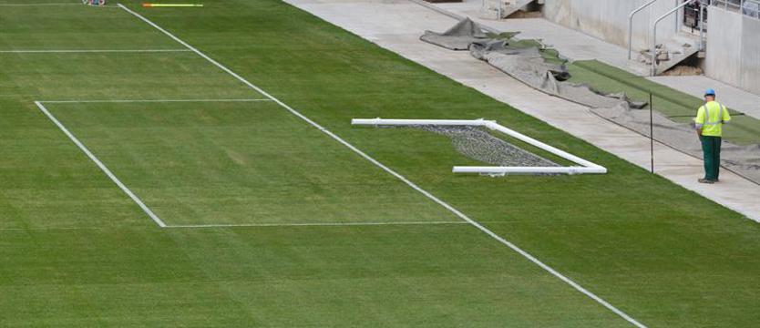 Piłka nożna. Linie pomalowane, boisko czeka [GALERIA]