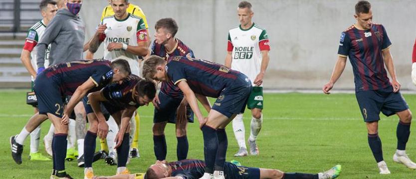 Piłka nożna. Koronawirus w Pogoni, dodatni wynik u 30 osób!