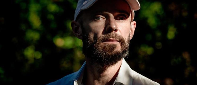 Muzyka pomiędzy przestrzeniami