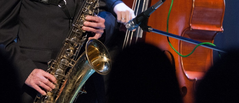 Jazzowe śledztwo z historią w tle