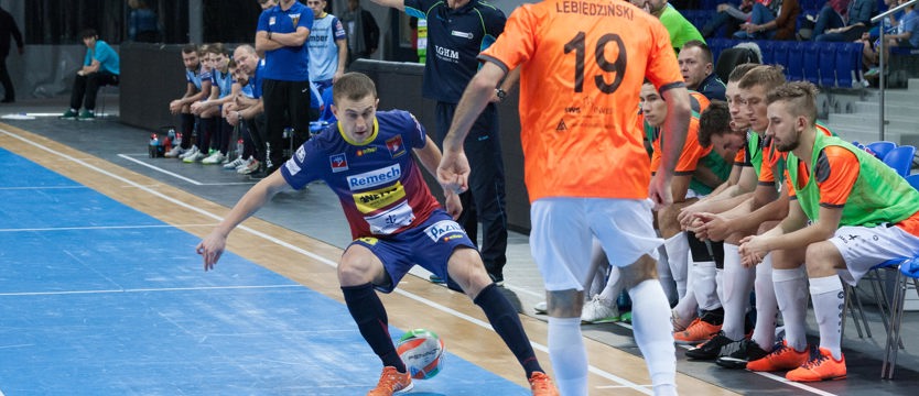 FUTSAL. Pogoń '04 zwycięża