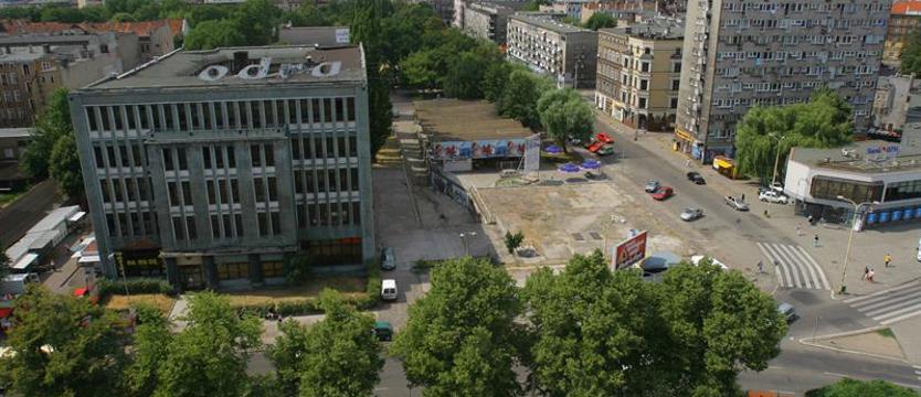 Szwaczki znad Odry . Wspomnienie o odzieżowej potędze Szczecina