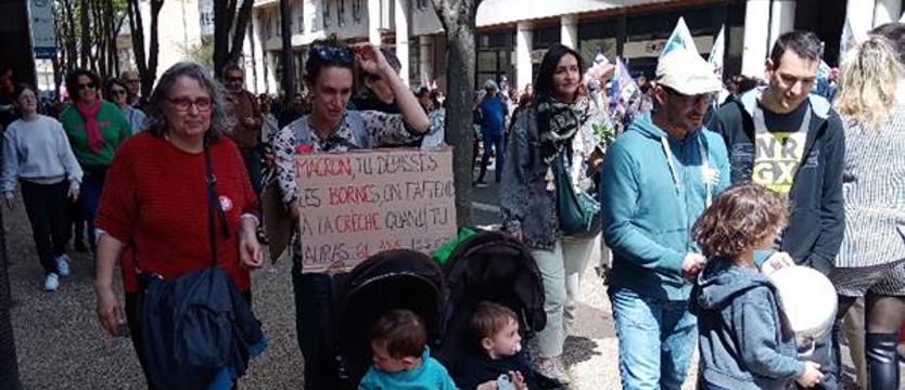 Święto pracy i trujących kwiatów