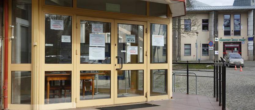 Więcej bezrobotnych. Wstępne dane za grudzień 2020 roku