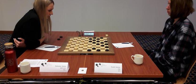 Warcaby. Natalia Sadowska prowadzi w MŚ, Jacek Pawlicki prezydentem FMJD!