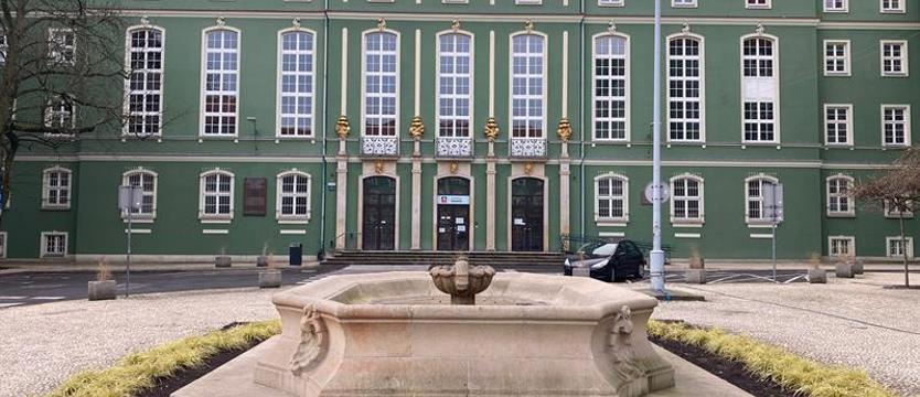 Artyści, są dla was pieniądze