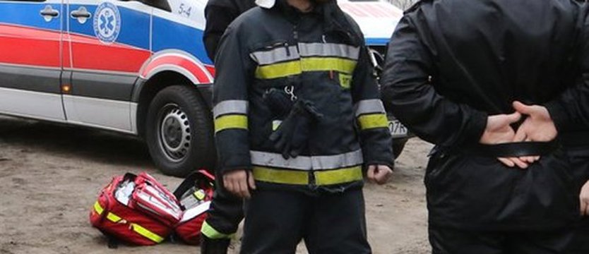 Zablokowana droga S3. Samochód dachował koło miejscowości Stare Brynki