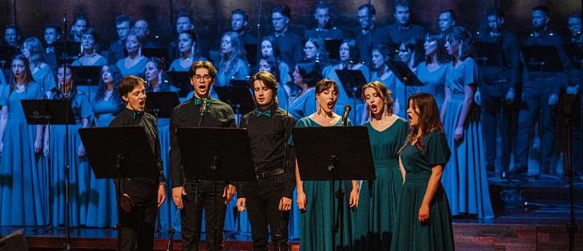 Szczeciński chór połączył siły z Leszkiem Możdżerem