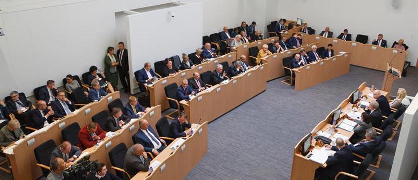 Sejmik. Wielkie starcie o rządowe pieniądze