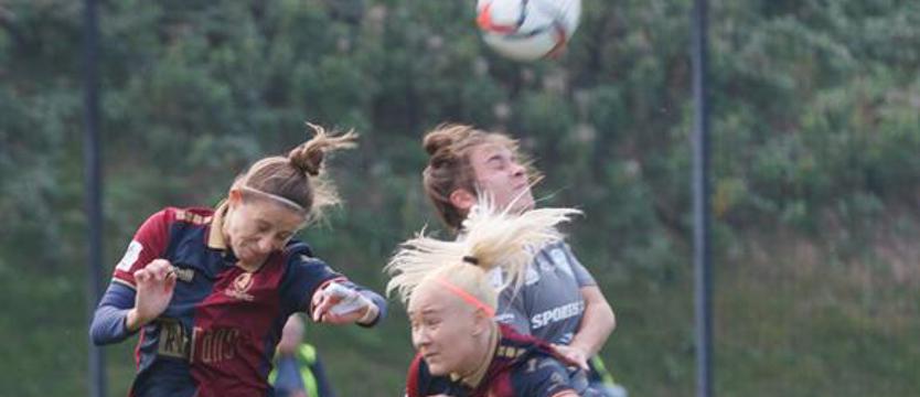 Piłka nożna. Żeńska Pogoń przegrała w Radomiu