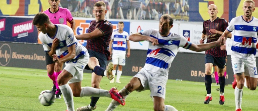 Piłka nożna. Pucharowy remis Pogoni