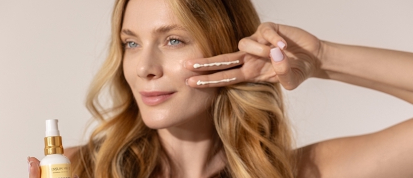 Nowotwory skóry zabijają zbyt często. Główną ich przyczyną jest brak ochrony przed  promieniowaniem UV. Kluczowe jest używanie filtrów SPF 50+ przez cały rok