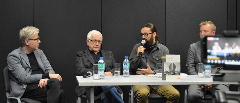 O literaturze, mediach, portowym charakterze Szczecina