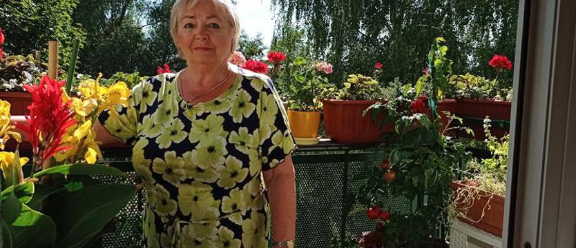 Cały Szczecin w kwiatach. Balkon pani Wiesławy