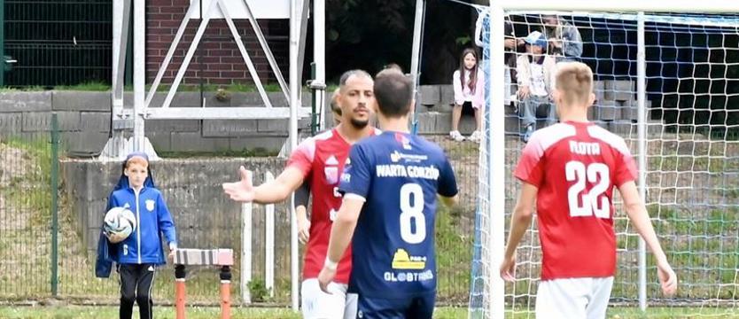 Piłka nożna. Udane sparingi III-ligowców