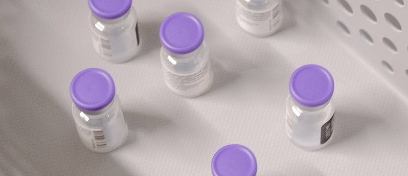 Do Polski dotarło 870 tys. dawek szczepionki Pfizer