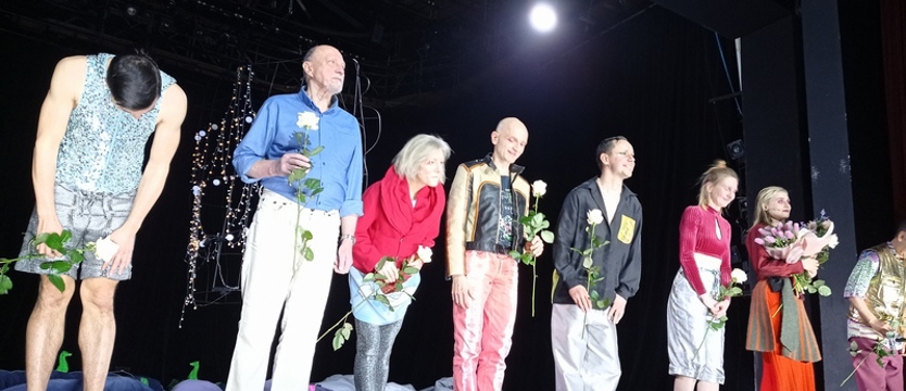 O edukacji seksualnej na scenie. Znakomity spektakl Teatru Współczesnego