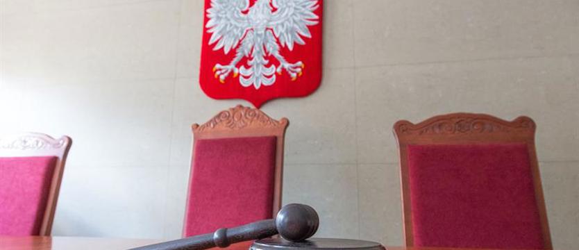 Na kolanach przysięgał, że go jadł