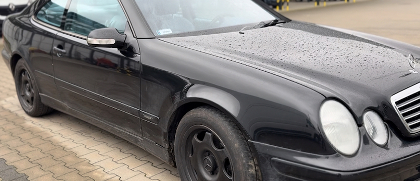 Chciał sprawdzić mercedesa przed zakupem. Odjechał i nie wrócił
