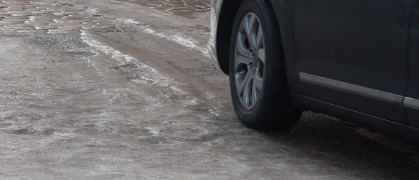 Ostrzegają przed oblodzeniem w nocy z niedzieli na poniedziałek