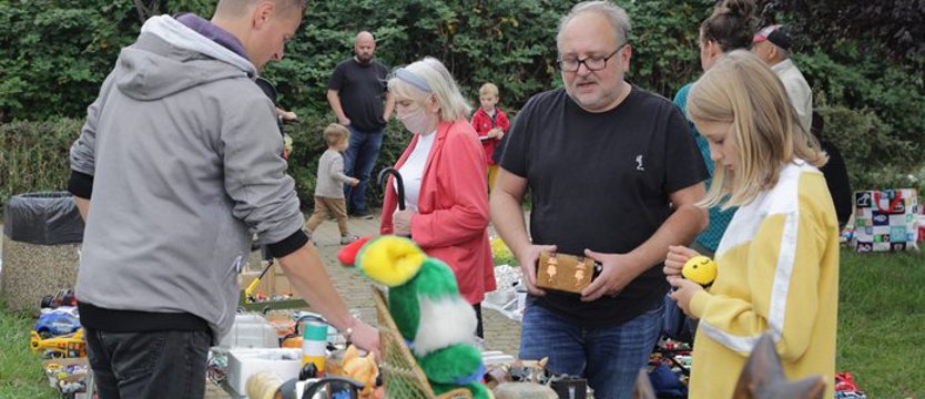 Jarmark Gumieniecki czyli pchli targ nad Jeziorkiem Słonecznym