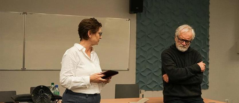 "Film zabija sztukę aktorską". Andrzej Seweryn spotkał się ze studentami