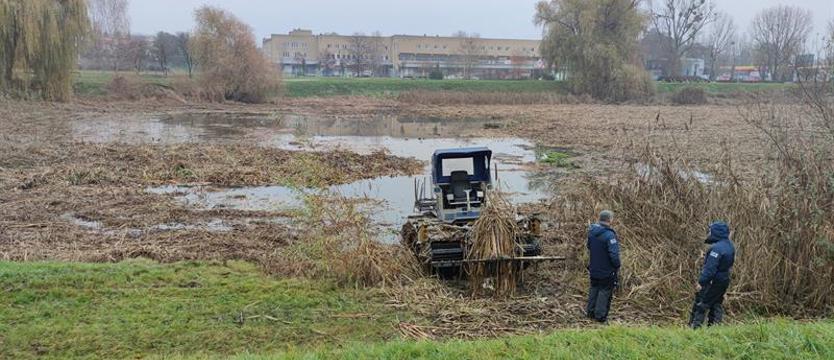 Jaki plan dla Słonecznego? Jezioro czyszczą, ale nie odmulają