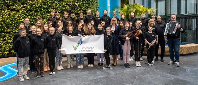 „Szczecinianie” w Portugalii. Reprezentują kraj i region na festiwalu folkloru