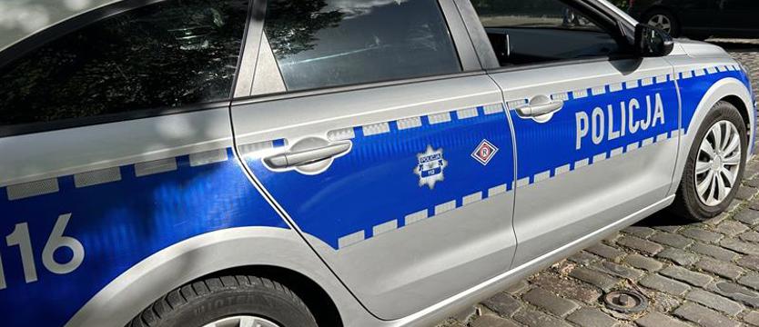 Po kielichu za kierownicą. Nieodpowiedzialny ojciec