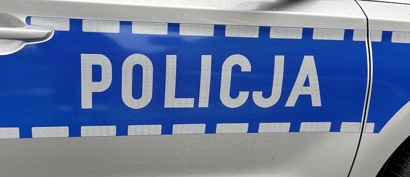 Kierowca bmw spowodował wypadek i uciekł z miejsca zdarzenia