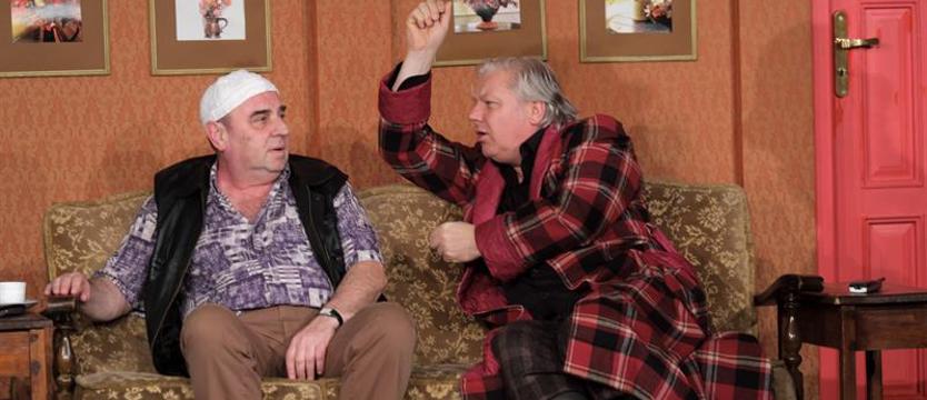 Koniec radosnej bigamii... Spektakl grany od 25 lat