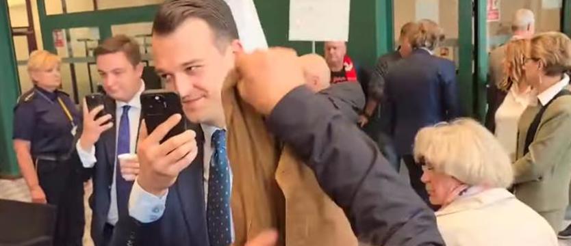 Emocje na sesji Rady Miasta Szczecin. Wersje są co najmniej dwie