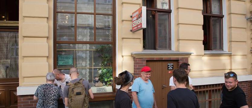 Humorystyczny tryptyk w Obiekcie Kreatywnym